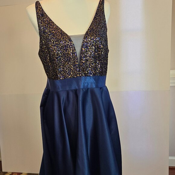 EVER-PRETTY Women's Asymmetric Skirt ,V-Neck, A-line Dress Sz: 2XL Navy Blue - Picture 13 of 16